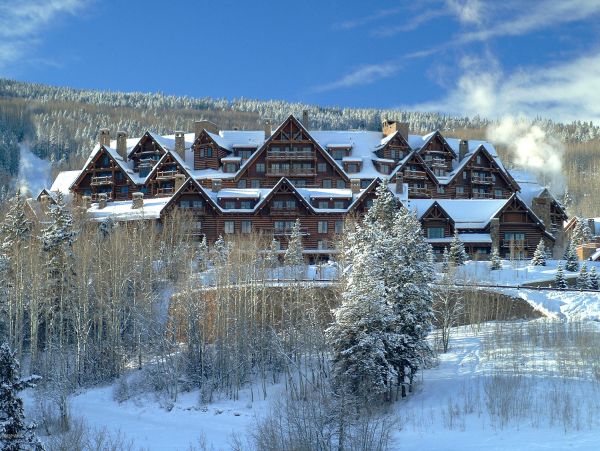 Luxury  Condo Four Bedroom Mountain Views