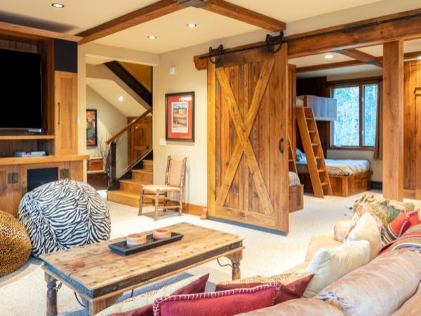 Mountain Village Walks to Ski Trail Five Bedroom Rental Home