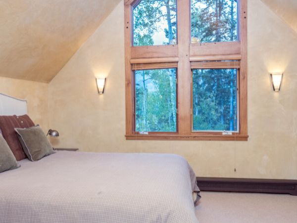 Mountain Village Walks to Ski Trail Five Bedroom Rental Home