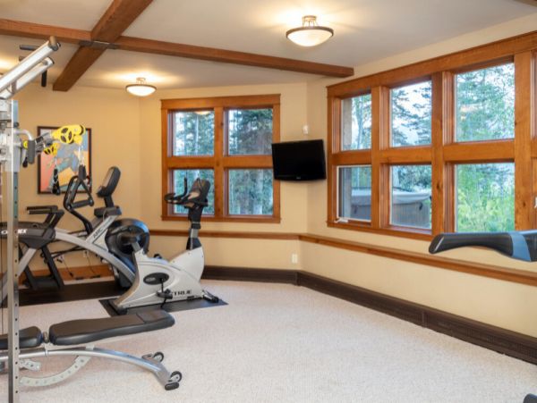 Mountain Village Walks to Ski Trail Five Bedroom Rental Home