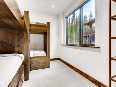 Breckenridge Home 925568 Breckenridge Home 925568