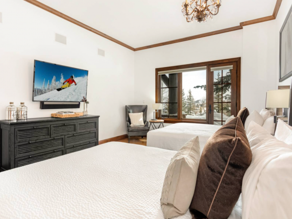 Bachelor Gulch luxury home ski in ski out with home theater