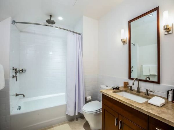 Luxury Vail Vacation Condo Sleeps Eight Guests