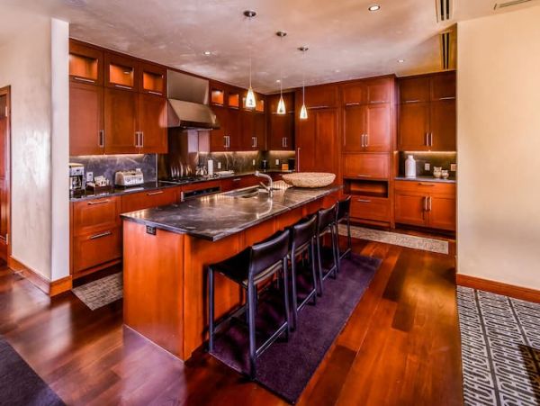 Luxury Vail Vacation Condo Sleeps Eight Guests