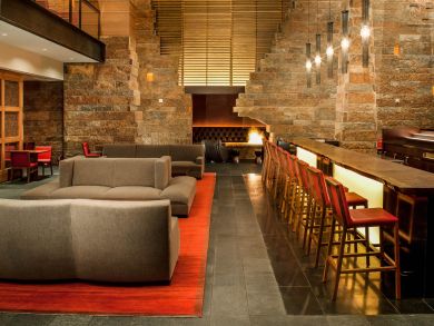 Luxury Vail Vacation Condo Sleeps Eight Guests