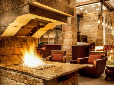 Luxury Vail Vacation Condo Sleeps Eight Guests