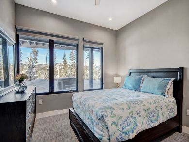 Breckenridge Home 925591 Breckenridge Home 925591