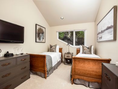 Aspen Home 925596