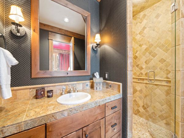Ski In Ski Out Luxury Six Bedroom Vacation Rental