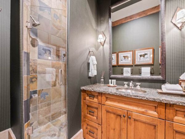 Ski In Ski Out Luxury Six Bedroom Vacation Rental