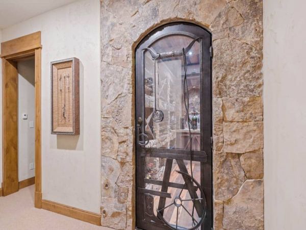Ski In Ski Out Luxury Six Bedroom Vacation Rental