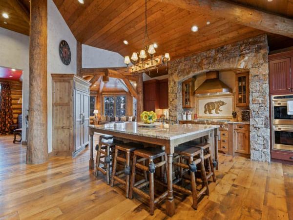 Ski In Ski Out Luxury Six Bedroom Vacation Rental
