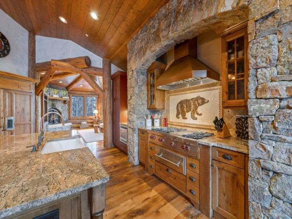 Ski In Ski Out Luxury Six Bedroom Vacation Rental
