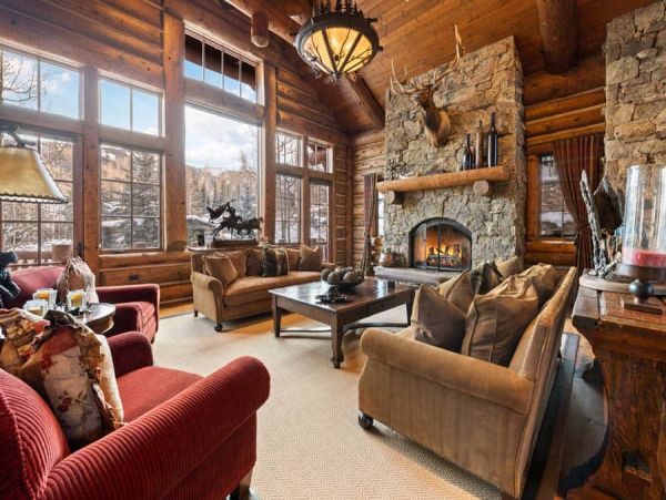 Ski In Ski Out Luxury Six Bedroom Vacation Rental