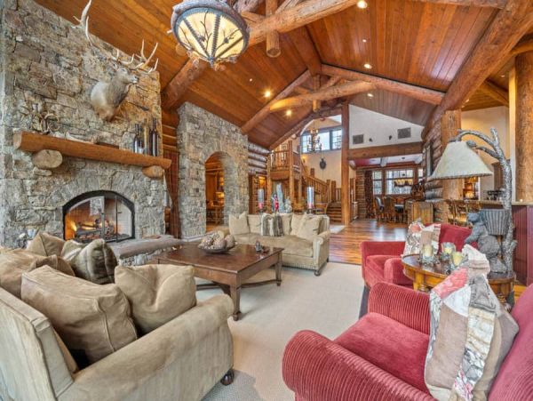 Ski In Ski Out Luxury Six Bedroom Vacation Rental