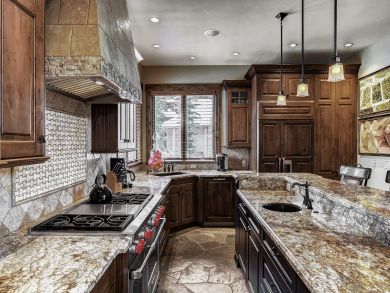 Breckenridge Home 925620 Breckenridge Home 925620