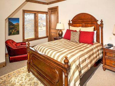 4 Bedroom Vail Vacation Penthouse Sleeps 12 Guests