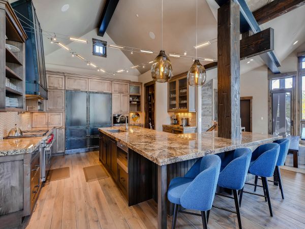 Spectacular Views Vacation Home in Breckenridge 7 Bedrooms