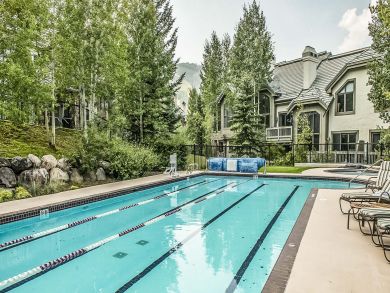 Beaver Creek Vacation Townhome Mountain Views Sleeps 10