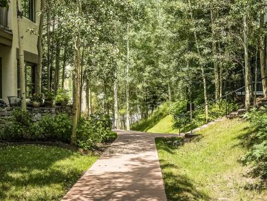 Beaver Creek Vacation Townhome Mountain Views Sleeps 10