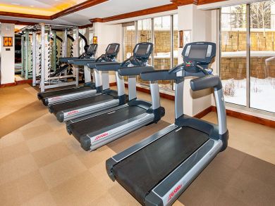 Avon Condo 925653