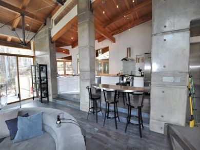 Vail Luxury Vacation Rental Home Two Bedrooms + Loft