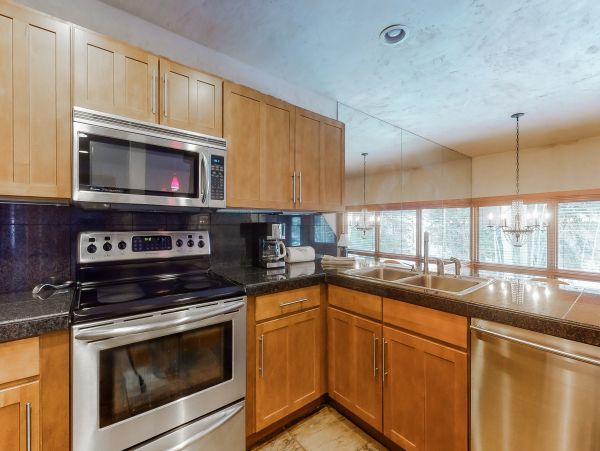 Vail One Bedroom Vacation Condo Rental Sleeps Four Guests