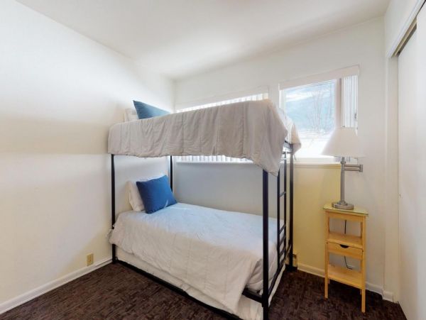 Two Bedroom Condo in Vail Sleeps 6