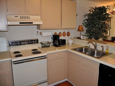 Vail Vacation Condo Sleeps Six Guests