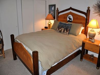 Vail Vacation Condo Sleeps Six Guests