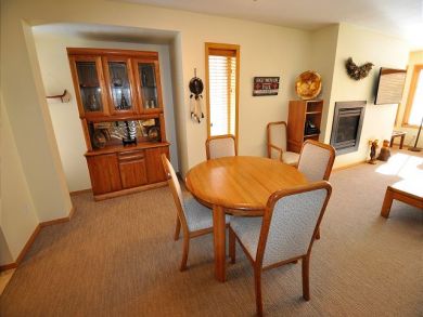Sandstone Remodeled condo 2 miles to Lionshead Sandstone Remodeled condo 2 miles to Lionshead