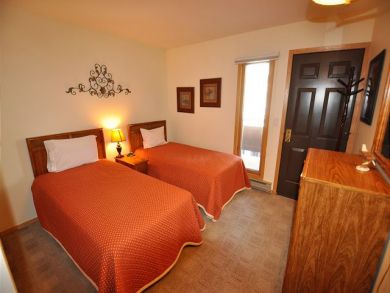 Sandstone Remodeled condo 2 miles to Lionshead Sandstone Remodeled condo 2 miles to Lionshead