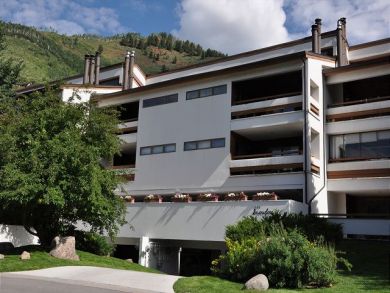 Sandstone Remodeled condo 2 miles to Lionshead Sandstone Remodeled condo 2 miles to Lionshead