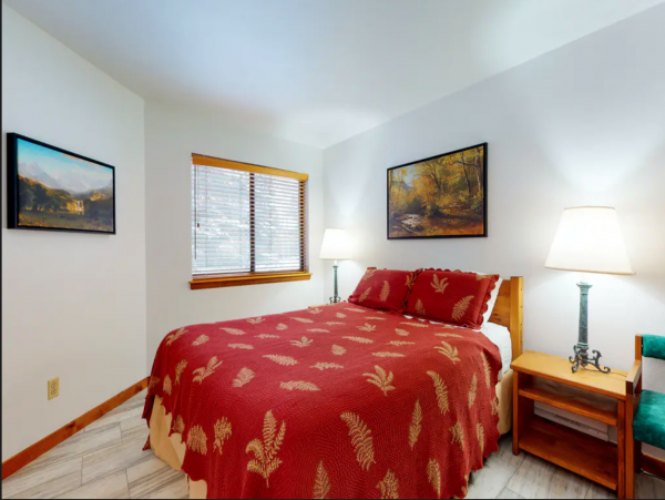 Spacious East Vail Townhome on Shuttle
