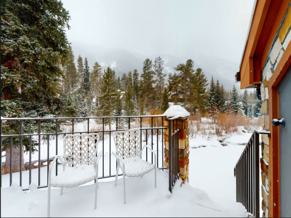 Spacious East Vail Townhome on Shuttle