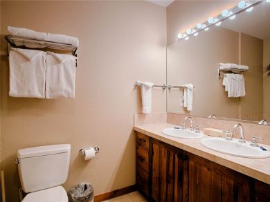 Breckenridge Home 925703