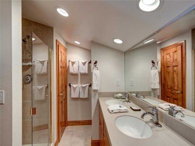 Breckenridge Home 925708 Breckenridge Home 925708