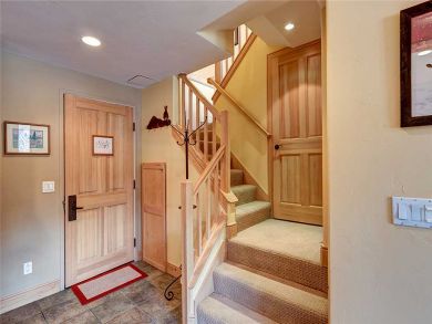Breckenridge Home 925711 Breckenridge Home 925711
