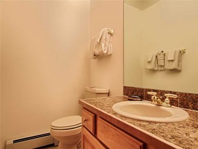 Breckenridge Home 925716 Breckenridge Home 925716