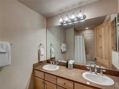 Breckenridge Home 925717 Breckenridge Home 925717