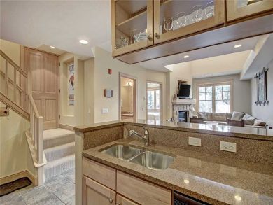 Breckenridge Home 925721 Breckenridge Home 925721