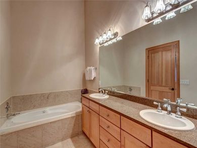 Breckenridge Home 925723 Breckenridge Home 925723