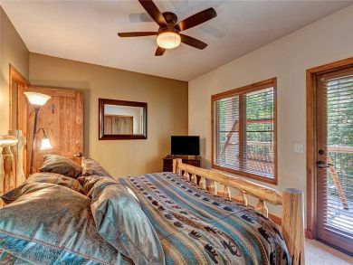 Breckenridge Home 925725 Breckenridge Home 925725