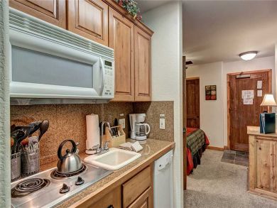 Breckenridge Home 925731 Breckenridge Home 925731