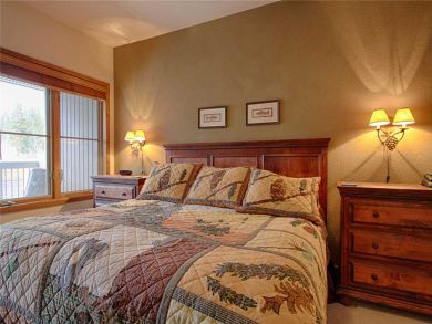 Breckenridge Home 925733 Breckenridge Home 925733