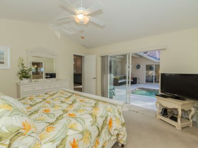 Naples Vacation Home Sleeps Eight Guests
