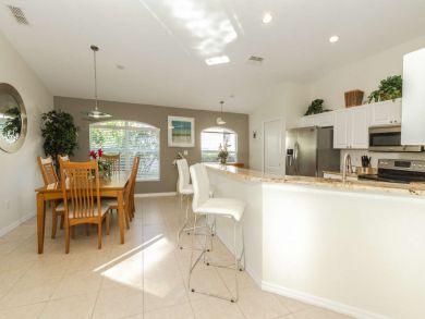 Naples Vacation Home Sleeps Eight Guests