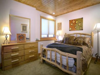 Crested Butte Vacation Home Sleeps Eighteen Guests Crested Butte Vacation Home Sleeps Eighteen Guests