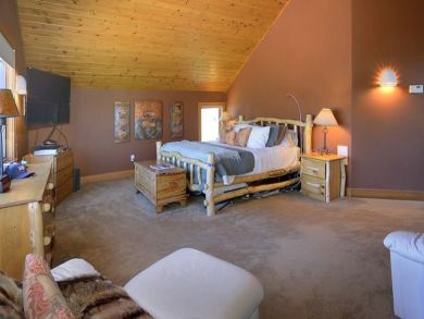 Crested Butte Vacation Home Sleeps Eighteen Guests Crested Butte Vacation Home Sleeps Eighteen Guests