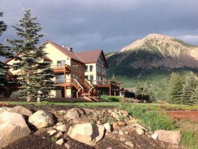 Crested Butte Vacation Home Sleeps Eighteen Guests